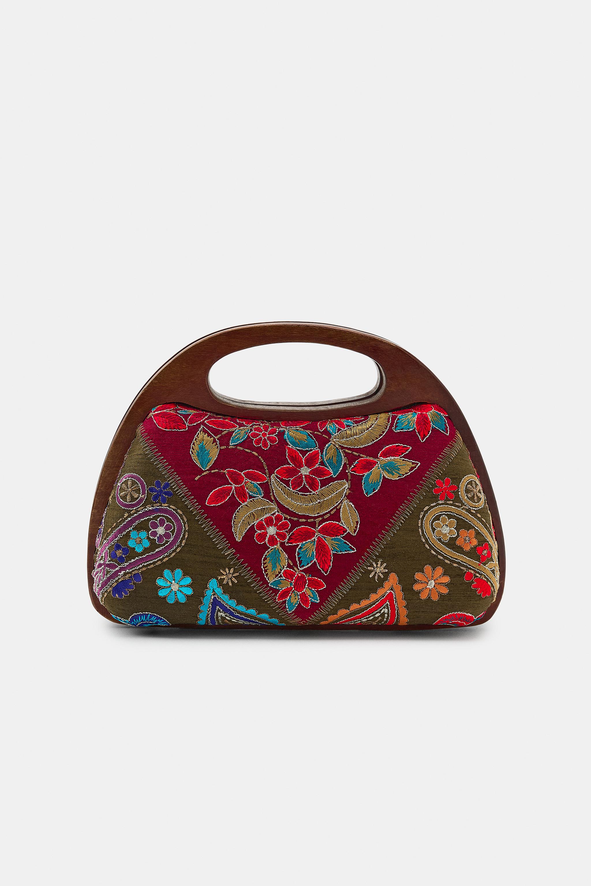 EMBROIDERED WOOD BOX BAG